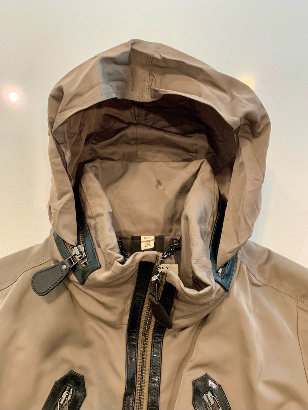 Women's Burberry London Leather-Trimmed Cropped Tech-Nylon Bomber Jacket (FW13) - Picture 3 of 14